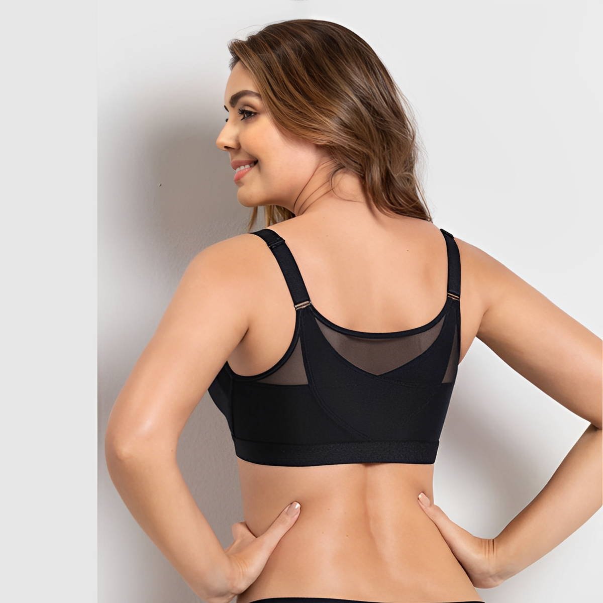 Chloé - Soutien-gorge combinant correction posturale et soutien