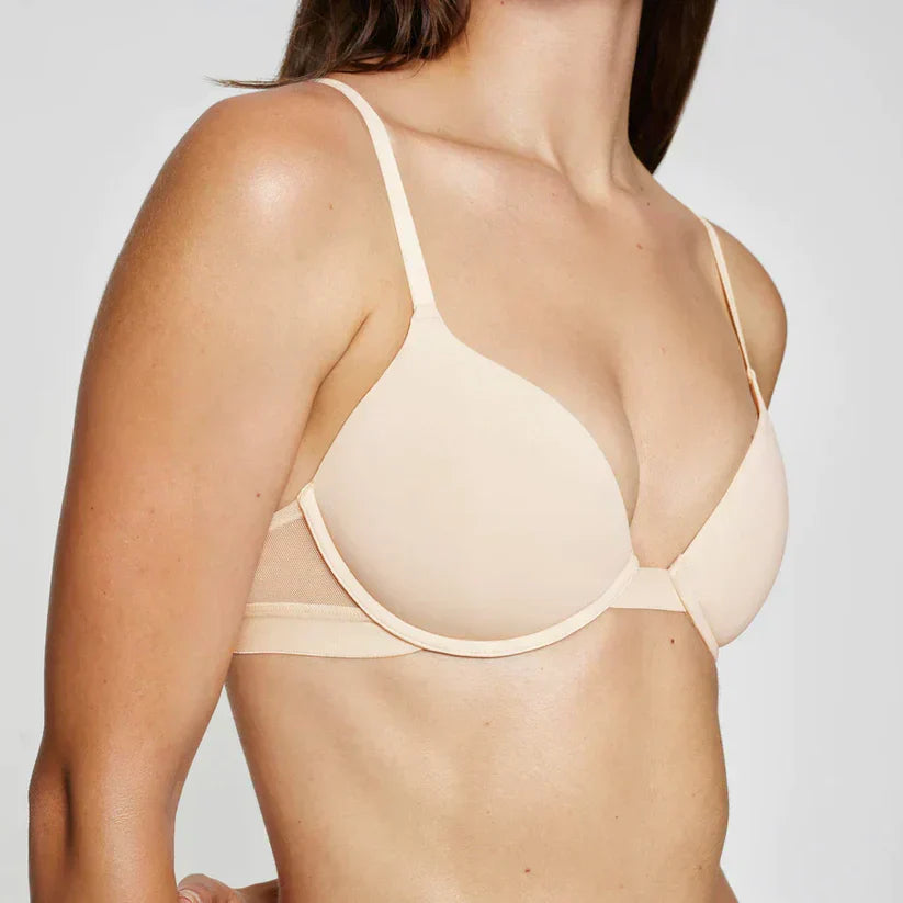 Soutien-gorge spécial femme petites poitrines